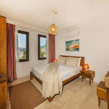 Kiraz Vela Selimiye Marmaris